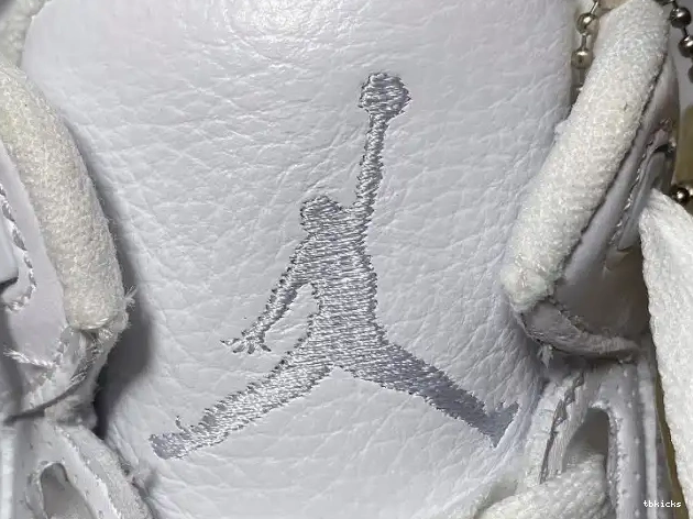 Reps TB 136064-111 Retro Jordan 3 White Air Triple 0403